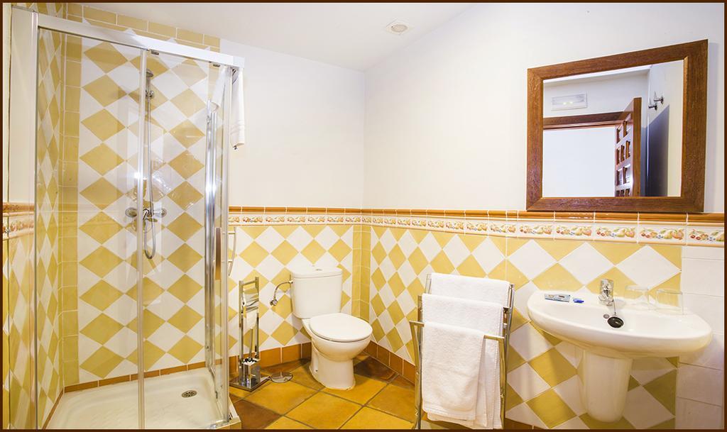 Posada Del Tio Juanon Navalcarnero Room photo